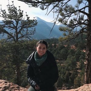 Meet your Posher, Lyanne